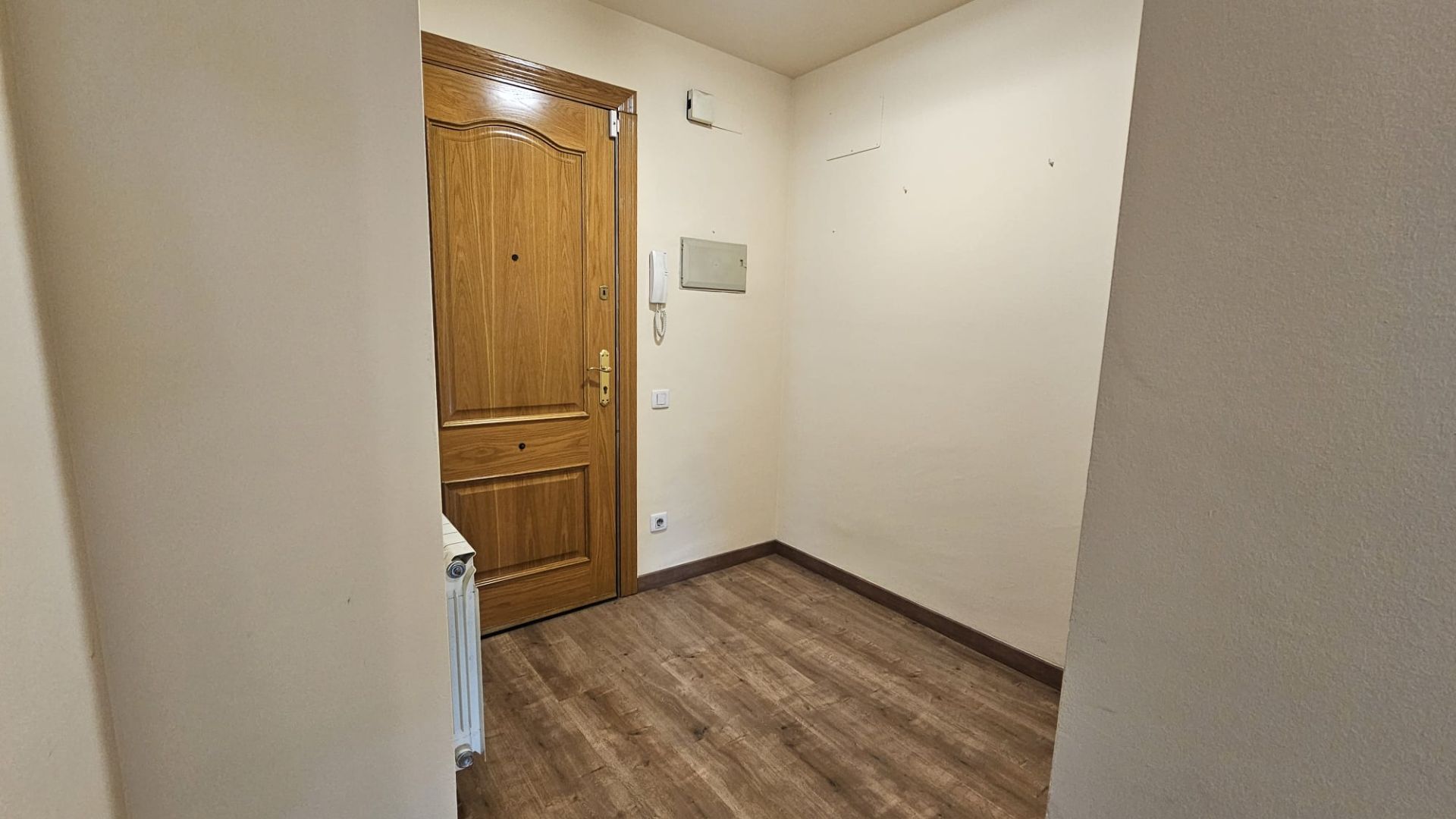 pisos en vallirana ·  287000€