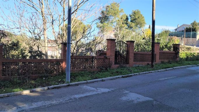 parcelas en vallirana ·  65000€