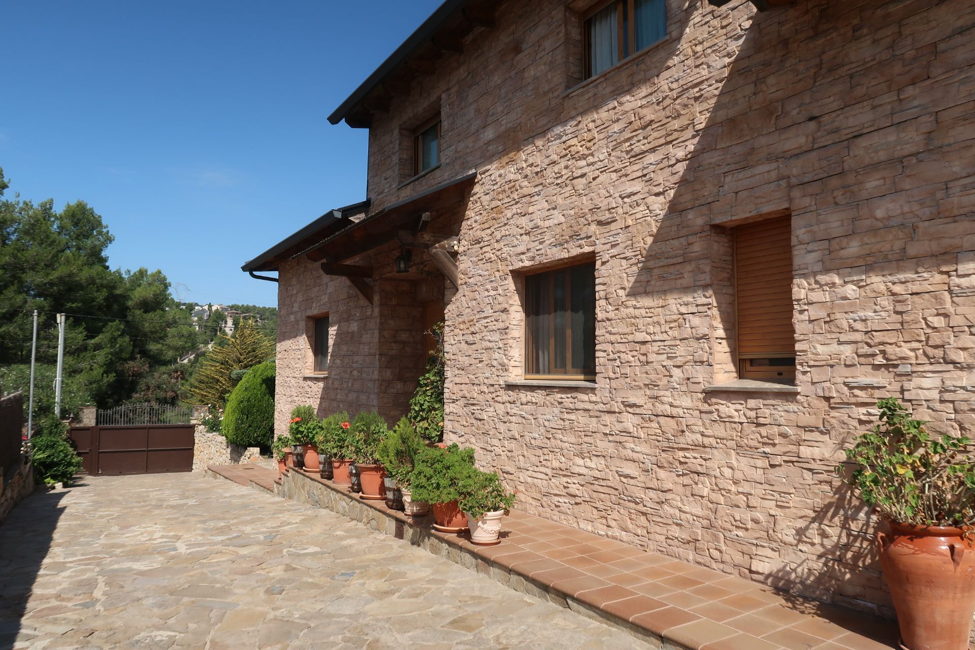 casas--chalets en vallirana · el-lledoner 700000€