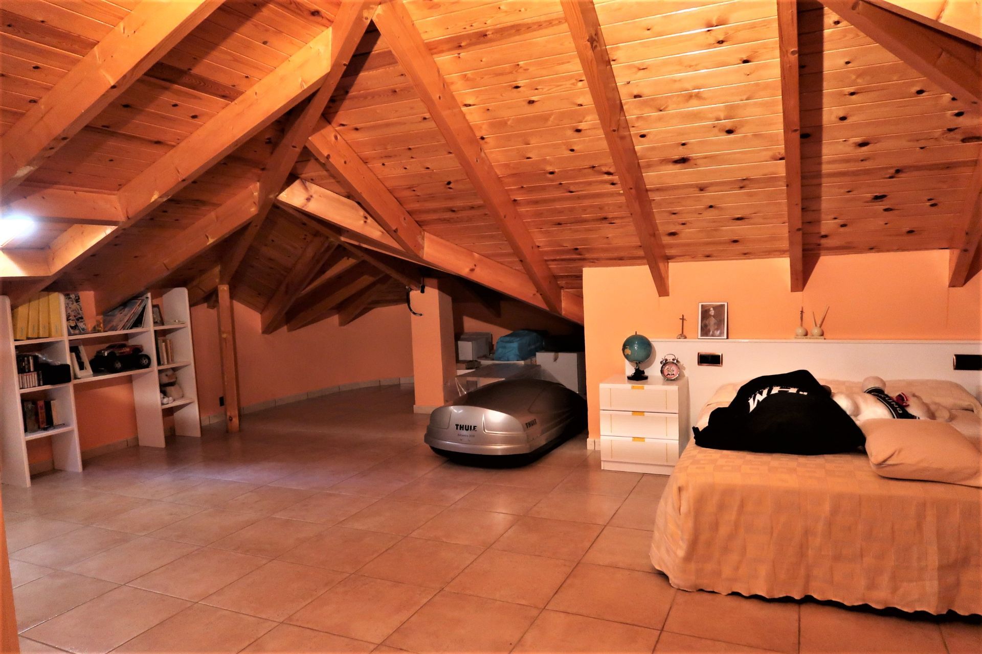 casas--chalets en vallirana · el-lledoner 700000€