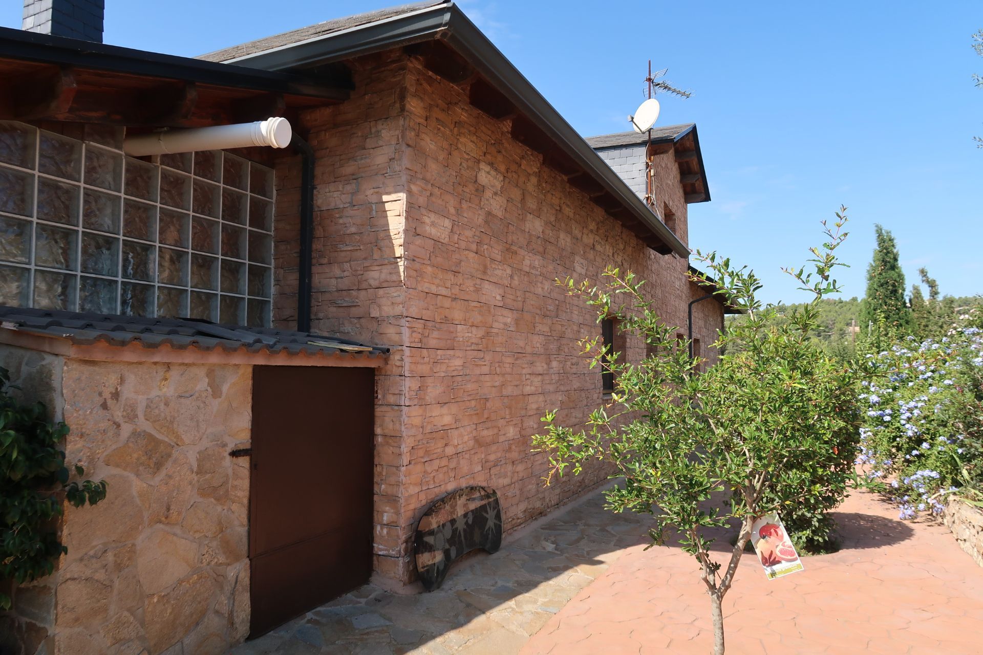 casas--chalets en vallirana · el-lledoner 700000€