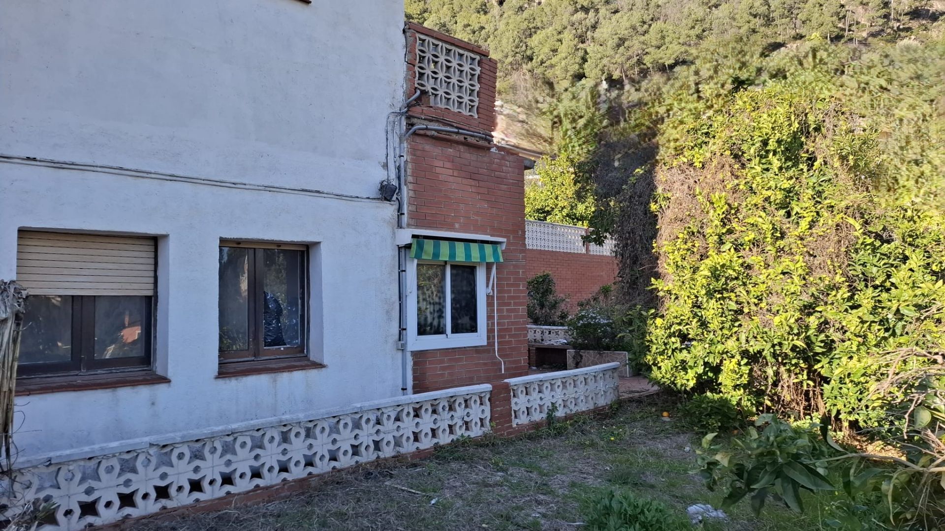 casas--chalets en vallirana · vall-del-sol 332100€