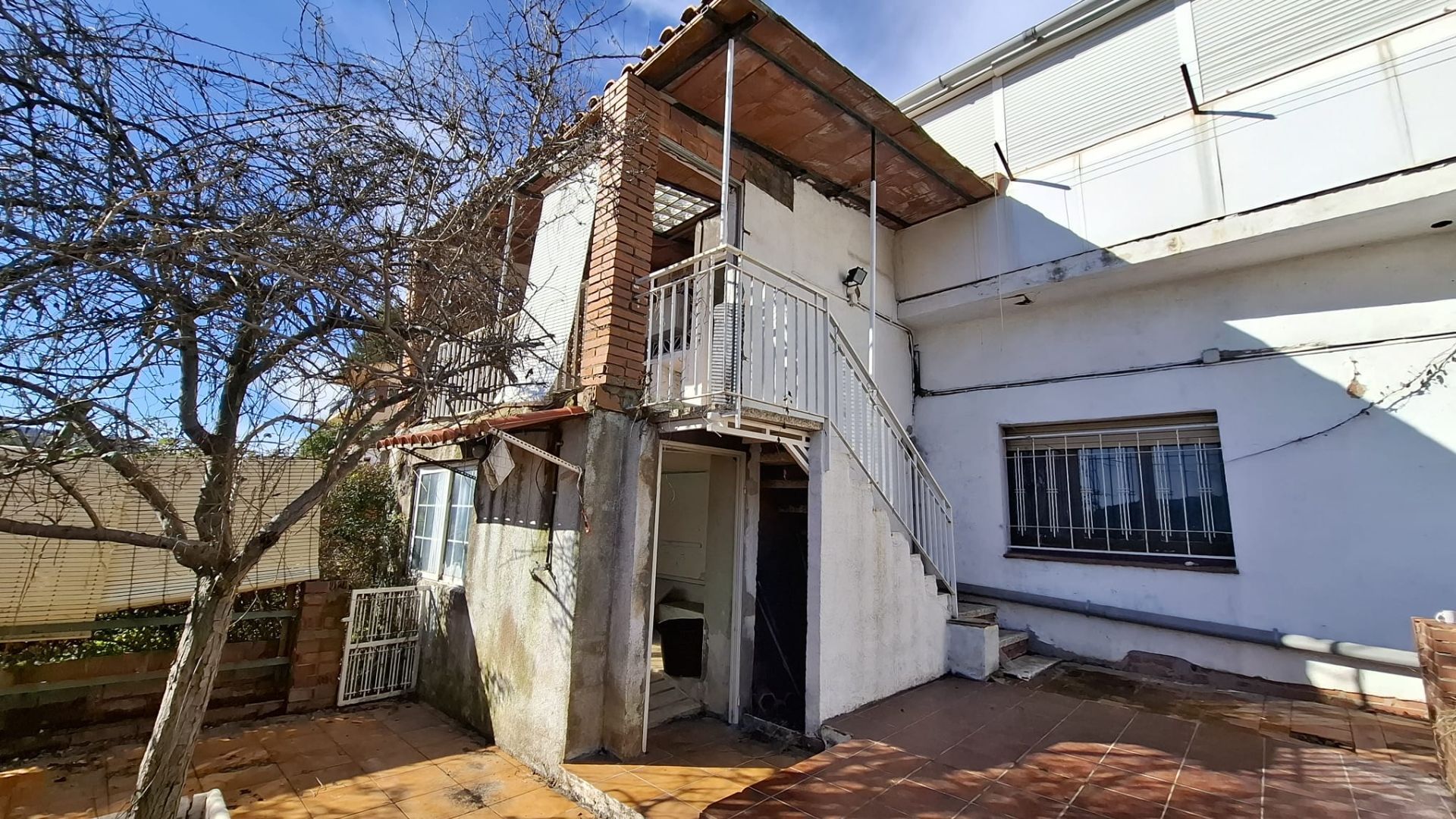 casas--chalets en vallirana · vall-del-sol 332100€