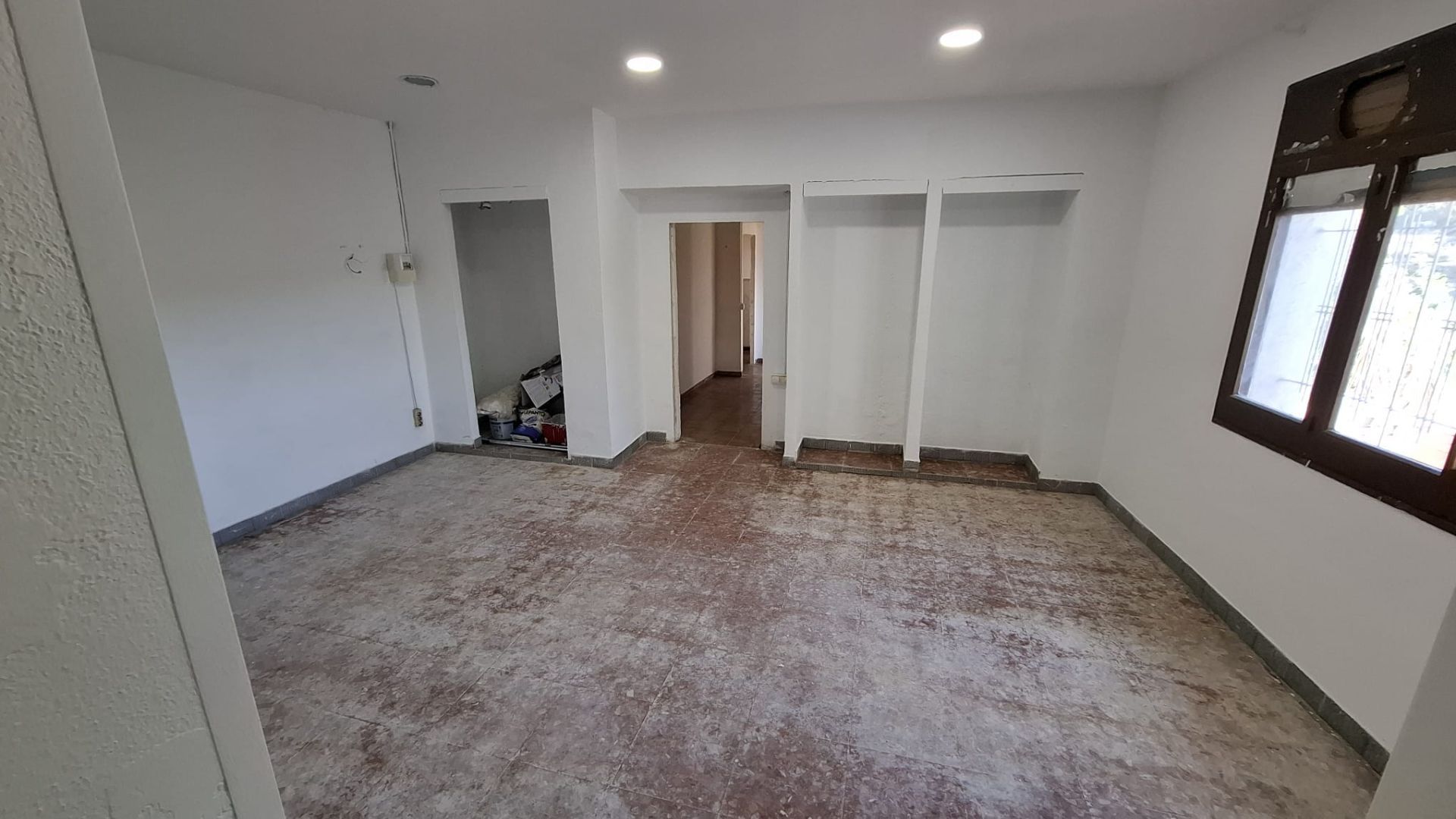 casas--chalets en vallirana · vall-del-sol 332100€