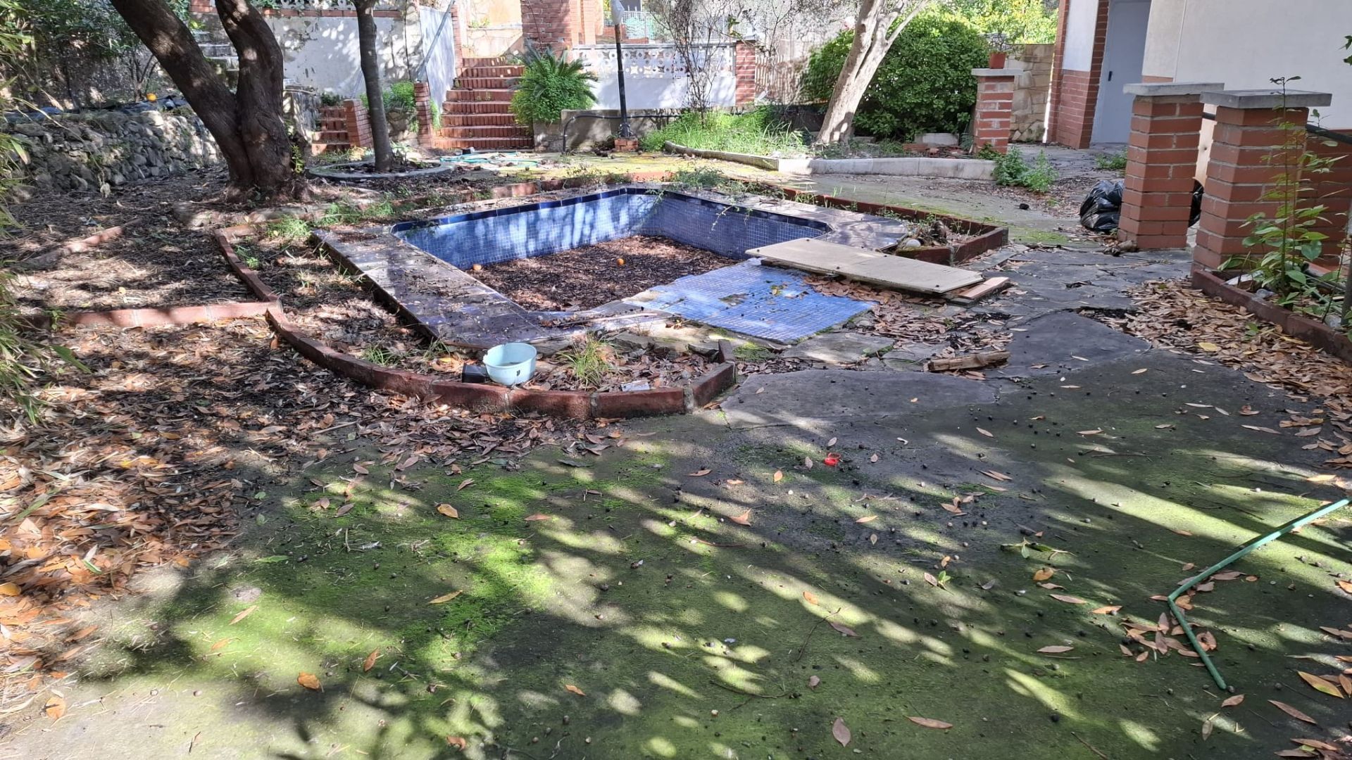 casas--chalets en vallirana · vall-del-sol 332100€