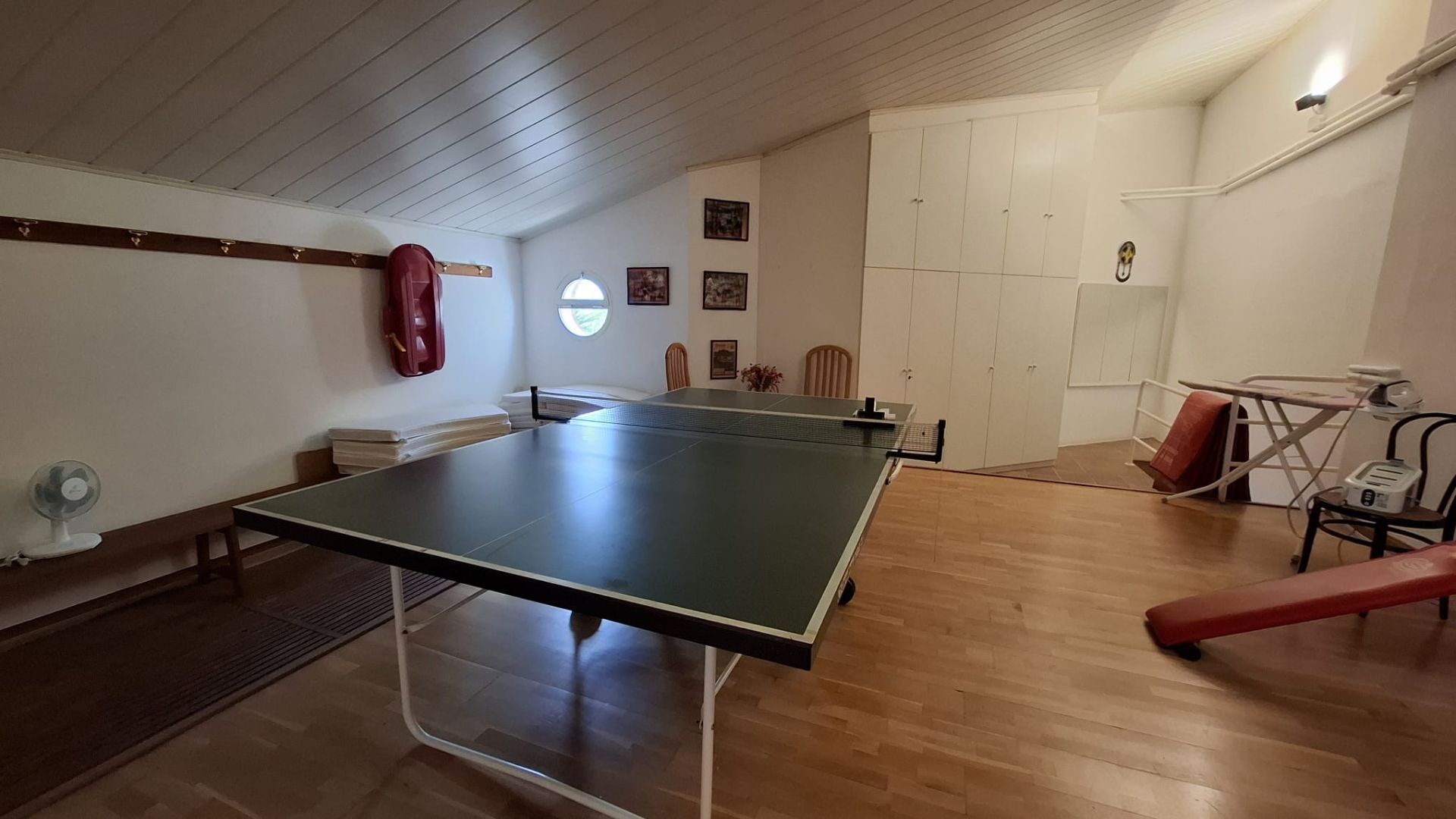 casas--chalets en vallirana ·  850000€