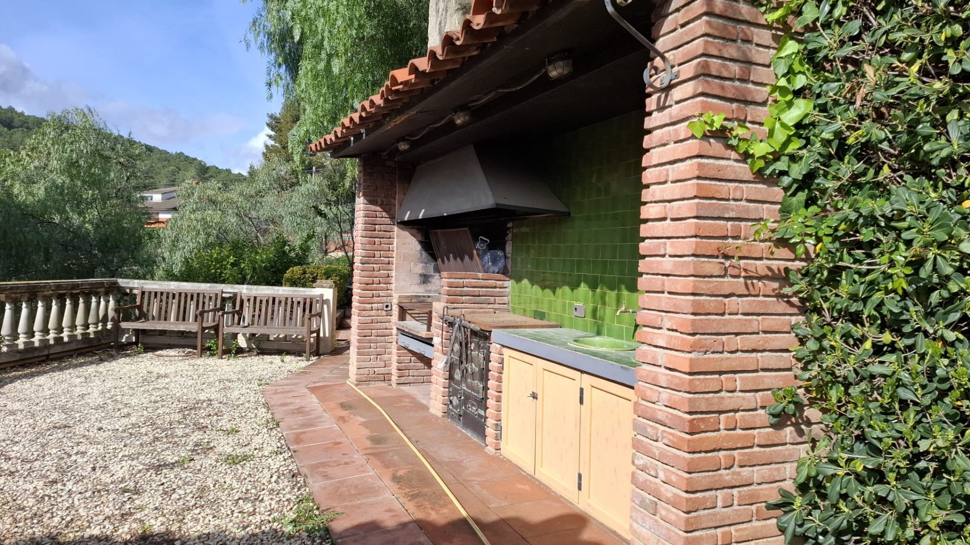 casas--chalets en vallirana ·  850000€