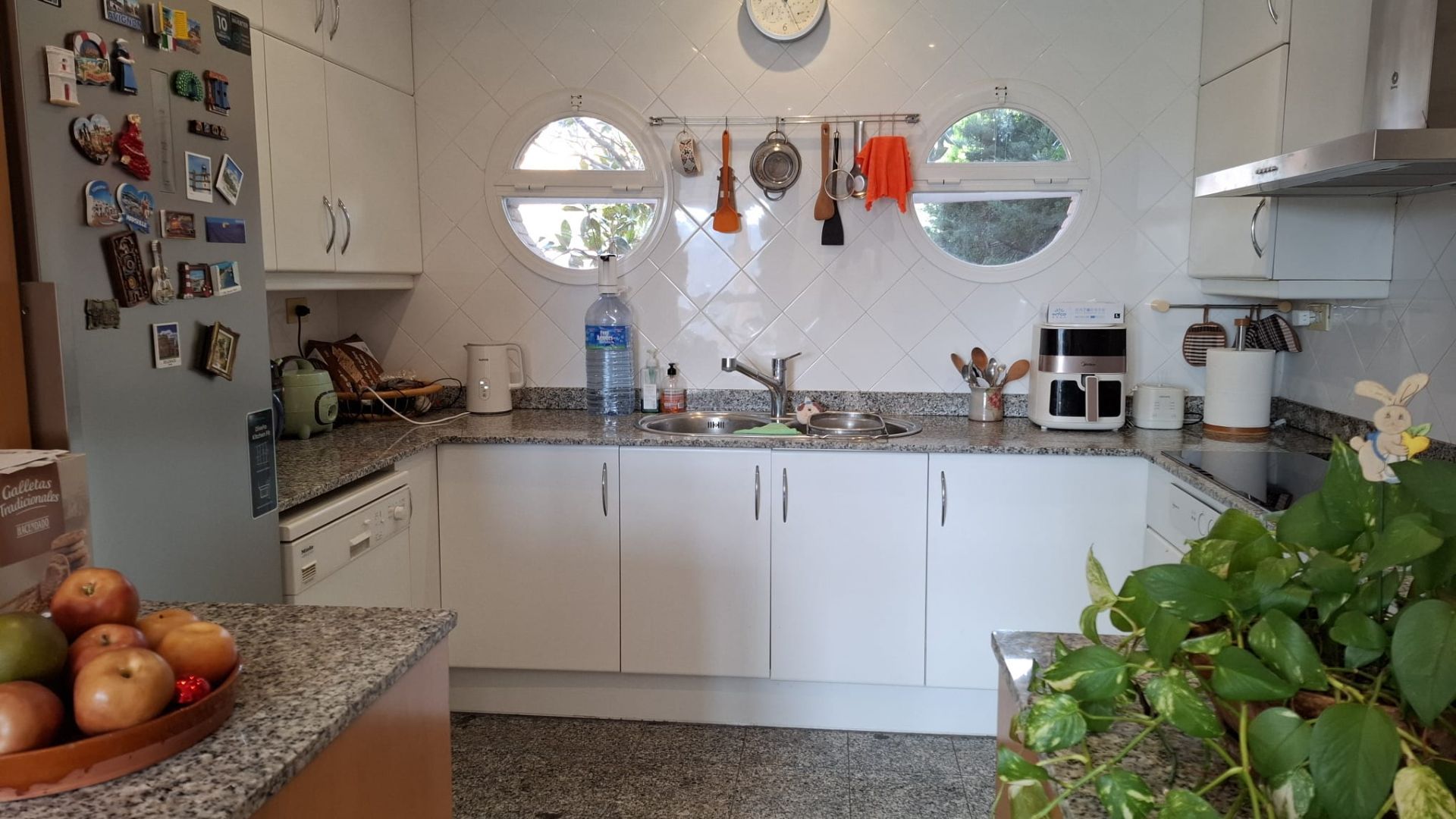 casas--chalets en vallirana ·  850000€