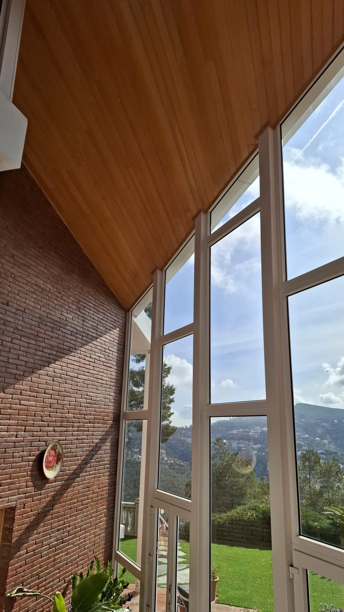 casas--chalets en vallirana ·  850000€