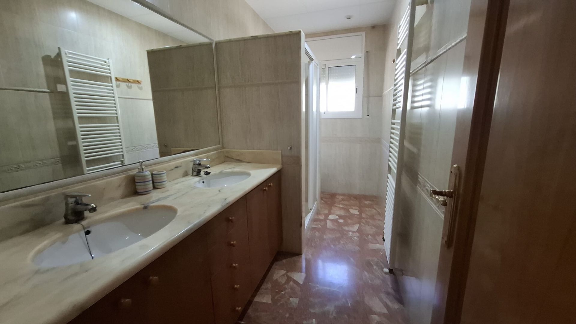 casas--chalets en vallirana ·  520000€