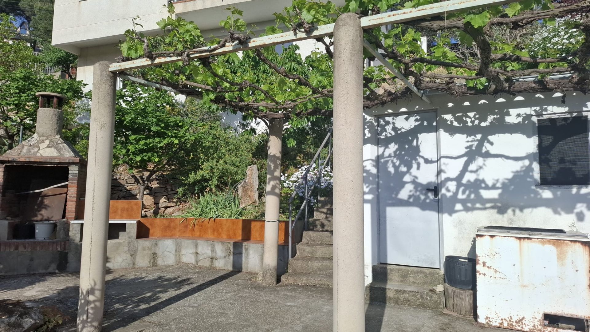 casas--chalets en vallirana ·  390000€