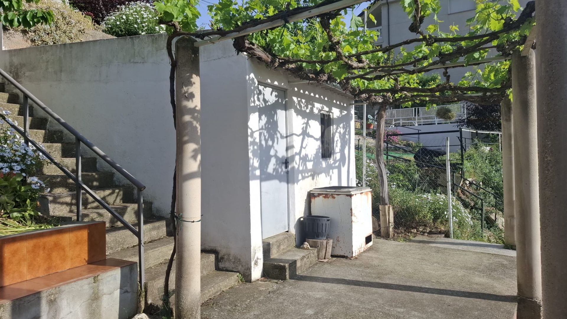 casas--chalets en vallirana ·  390000€