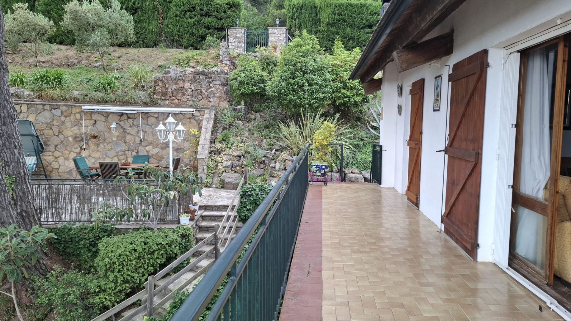 casas--chalets en vallirana ·  475000€