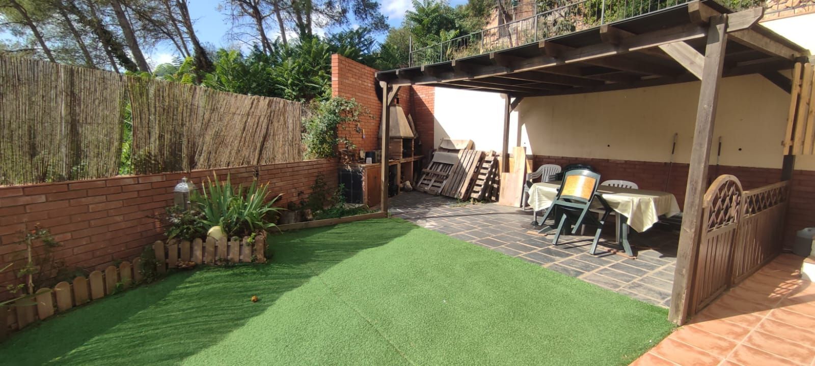 casas--chalets en vallirana ·  360000€