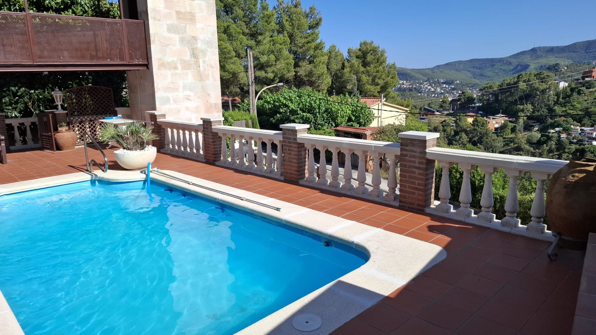 casas--chalets en vallirana · el-mirador 615000€