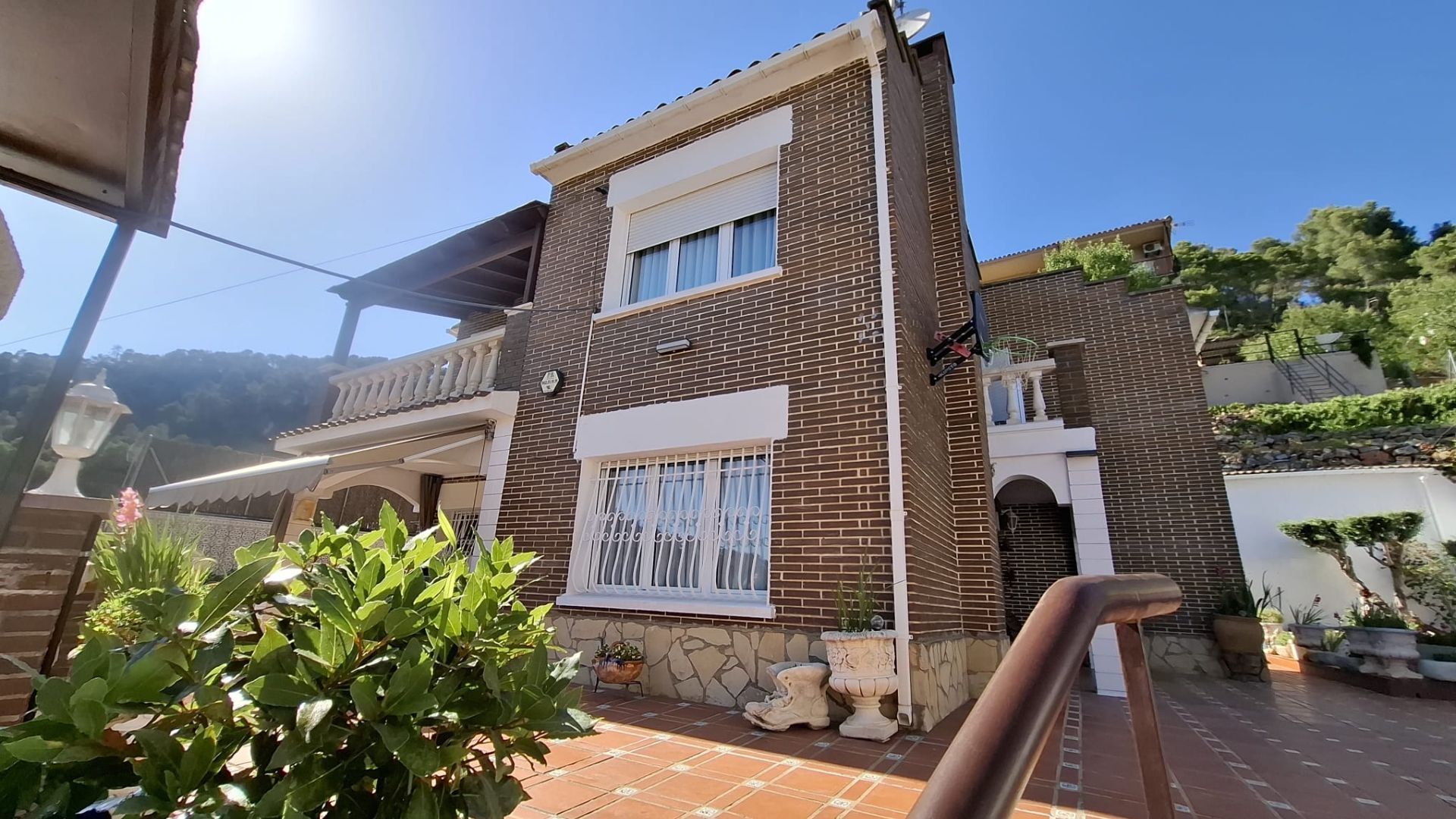 casas--chalets en vallirana · el-mirador 615000€
