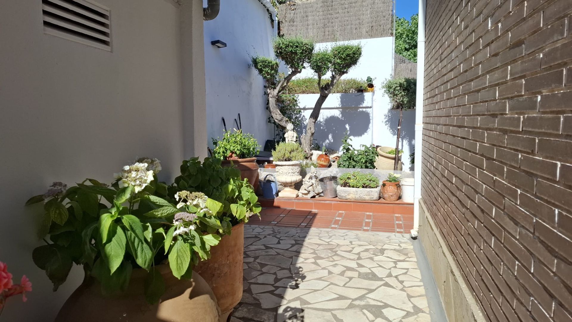 casas--chalets en vallirana · el-mirador 615000€
