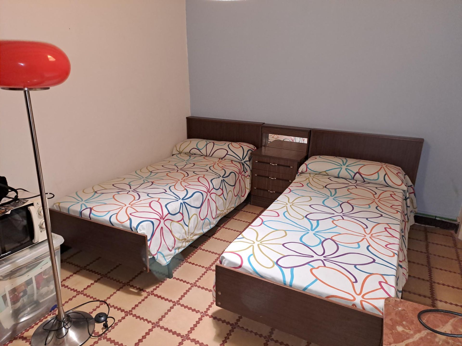 piso en vallirana ·  968€