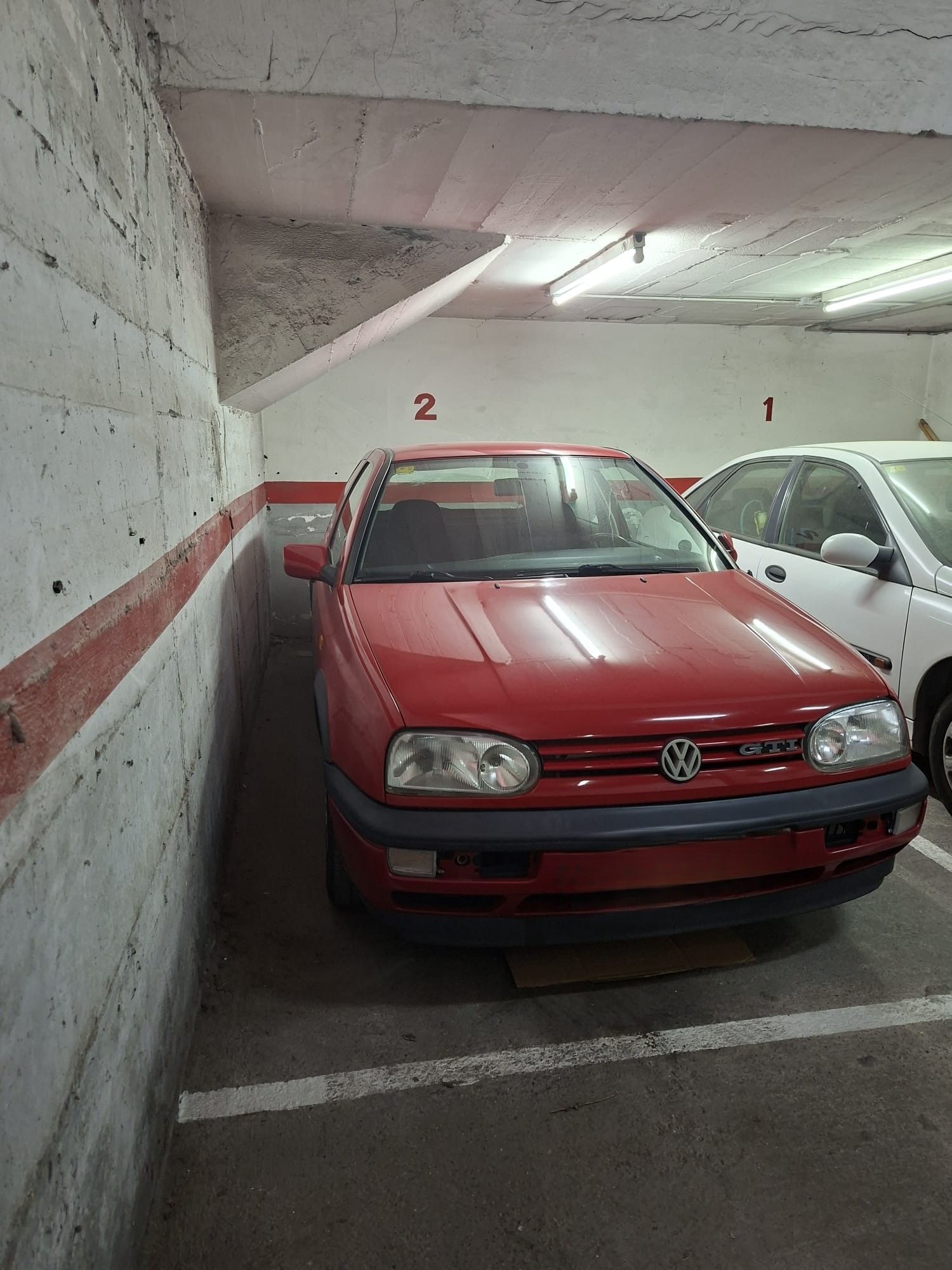 garaje en vallirana ·  11000€
