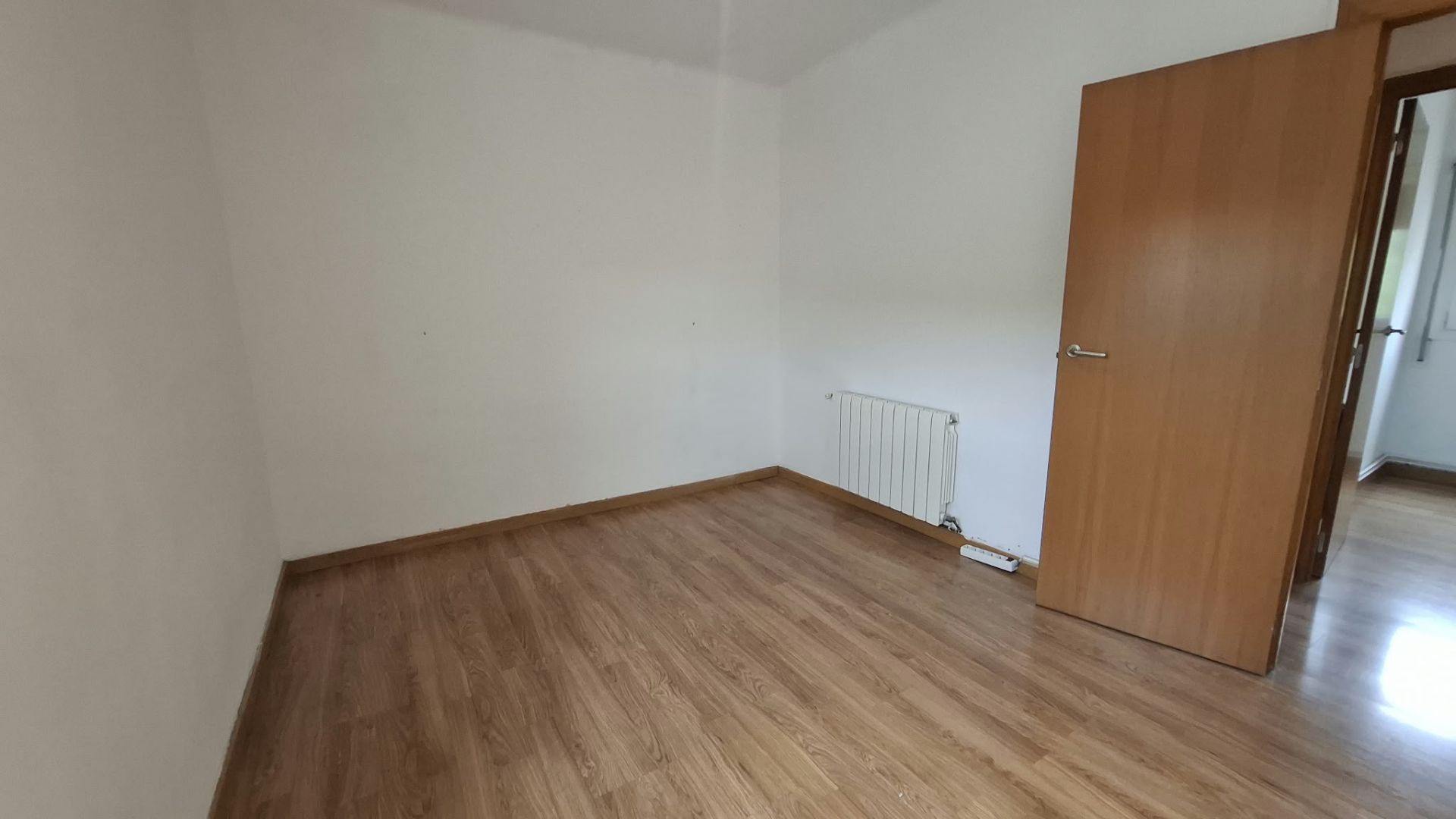 piso en vallirana ·  167000€