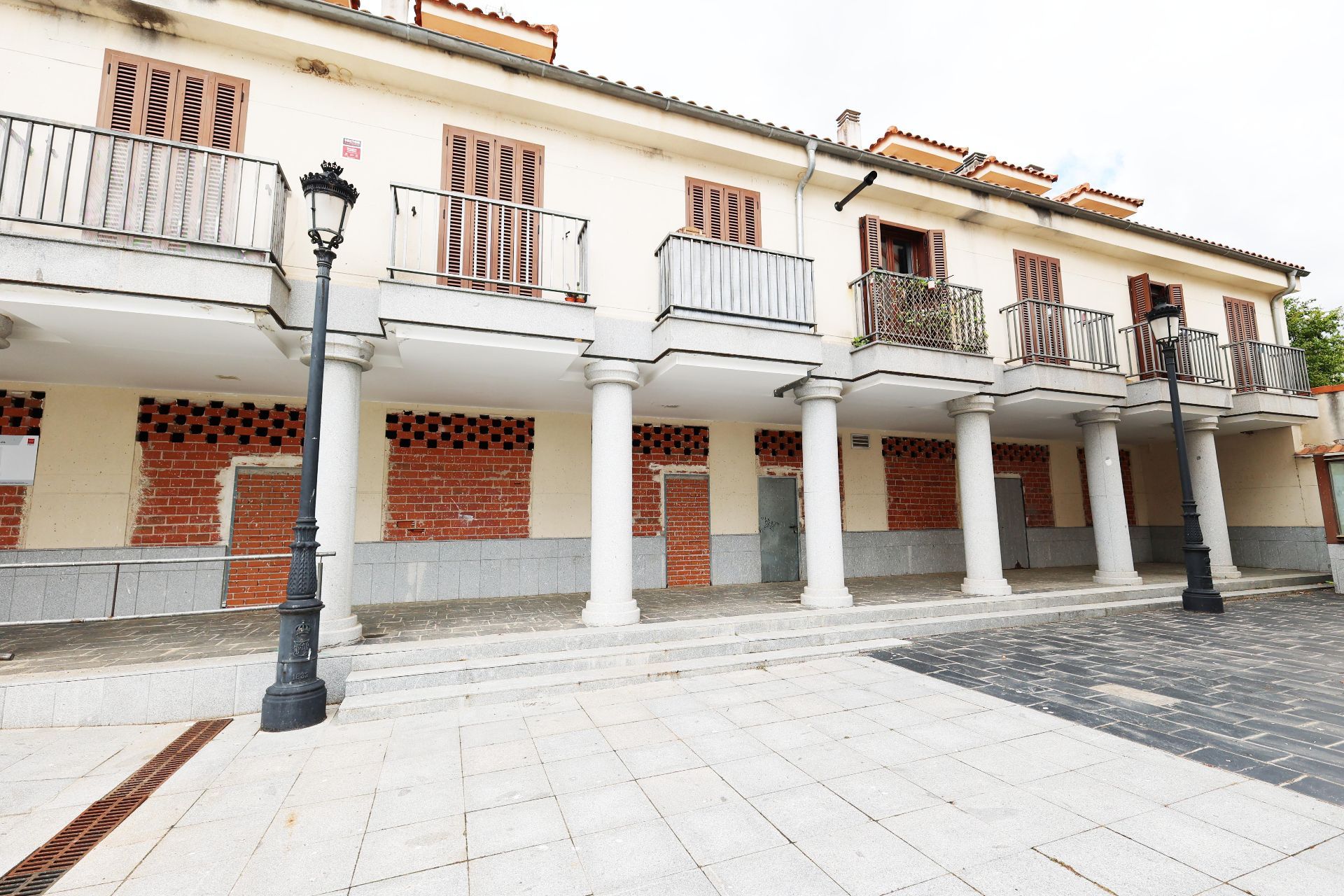 Local comercial en Venturada, venta