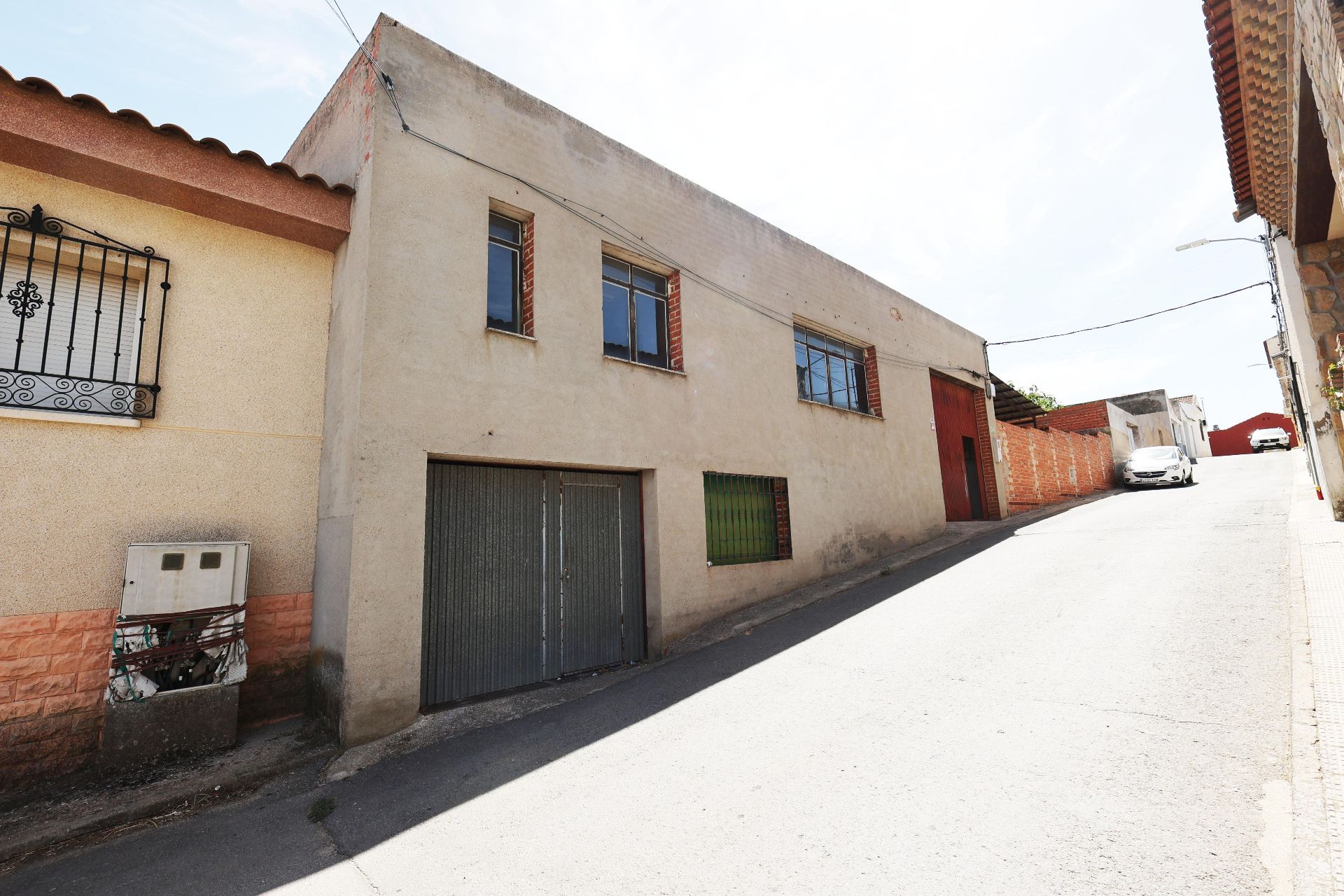 Nave en La Puebla de Montalbán, venta