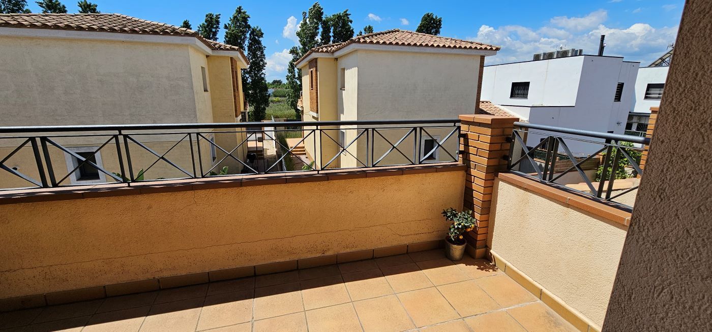 casas--chalets en empuriabrava · puigmal-mas-nou 490000€