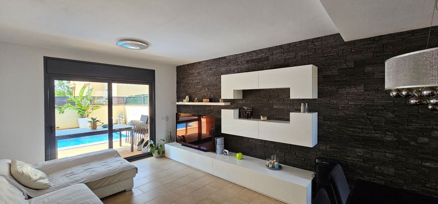 casas--chalets en empuriabrava · puigmal-mas-nou 490000€