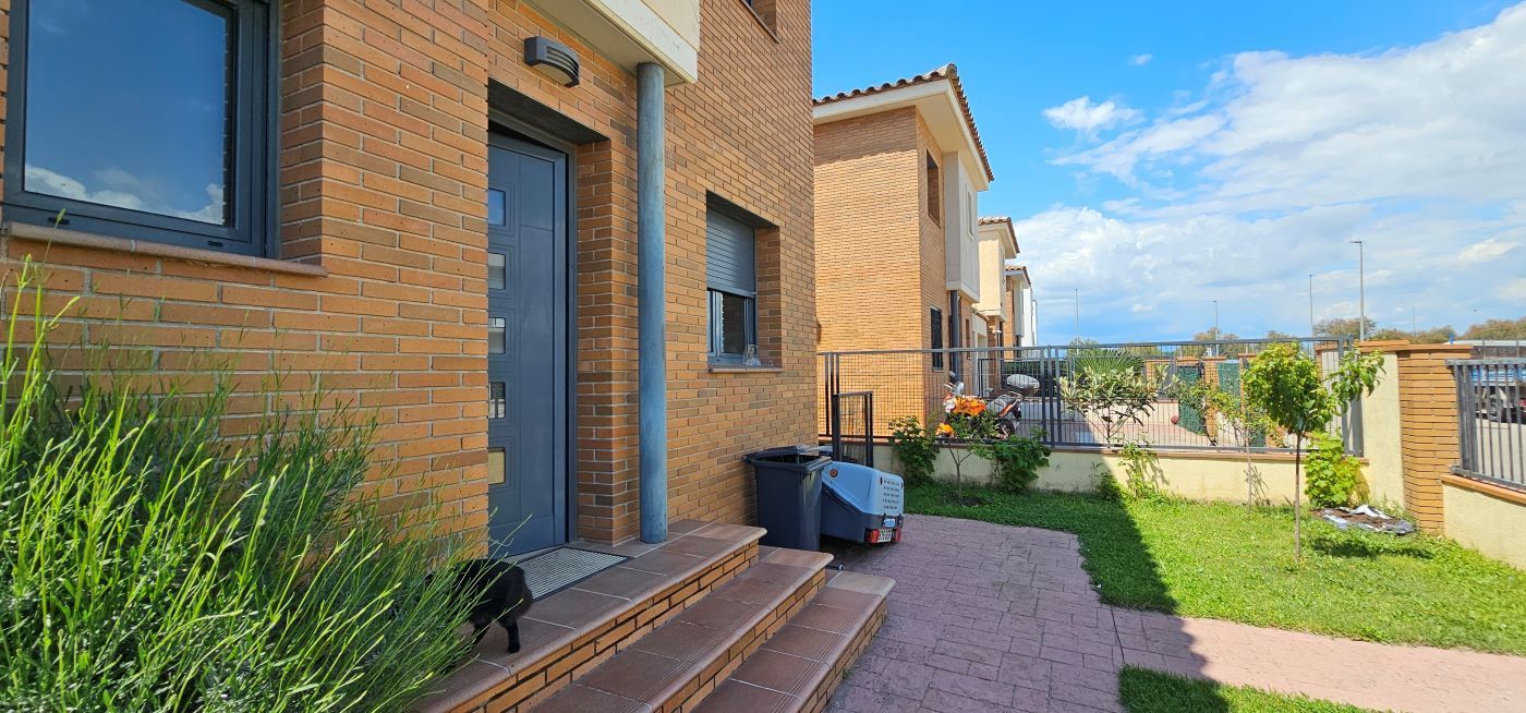 casas--chalets en empuriabrava · puigmal-mas-nou 490000€