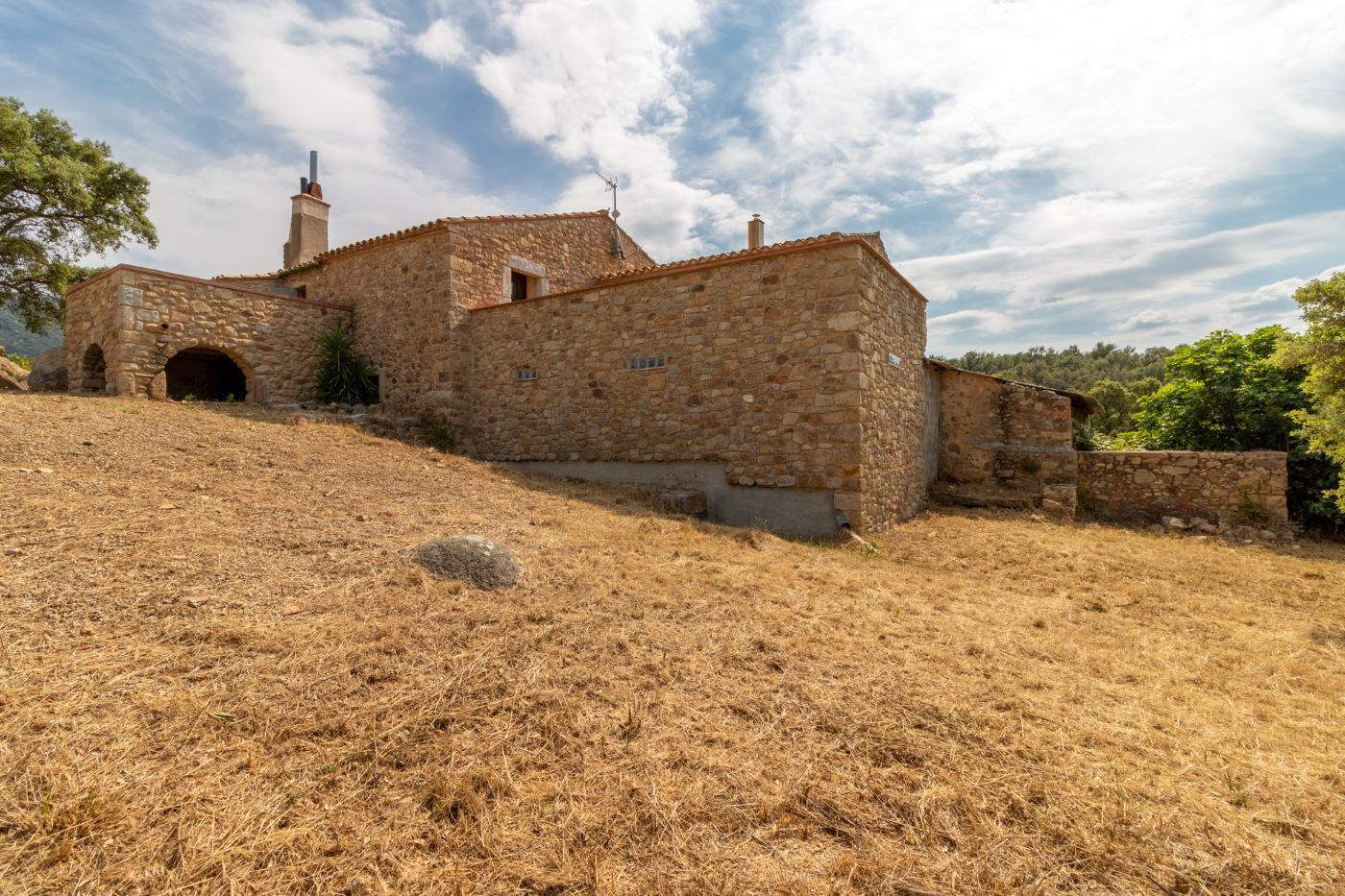 fincas en la-jonquera · meli 850000€