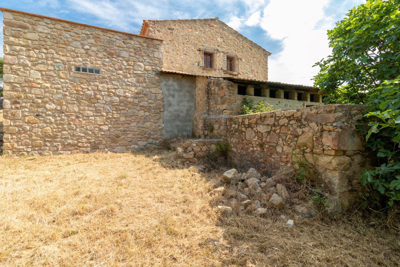 fincas en la-jonquera · meli 850000€
