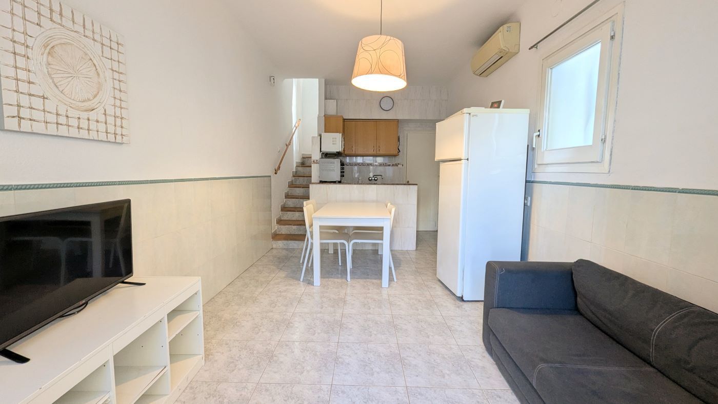 casas-adosadas en empuriabrava · muga-gran-reserva-badia 115000€