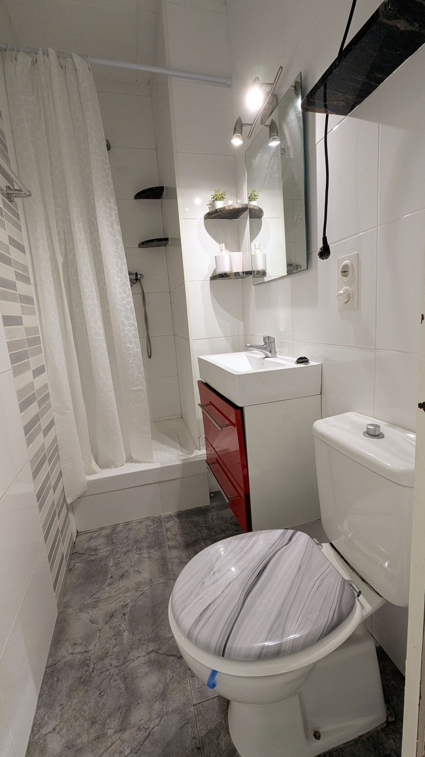 casas-adosadas en empuriabrava · muga-gran-reserva-badia 115000€