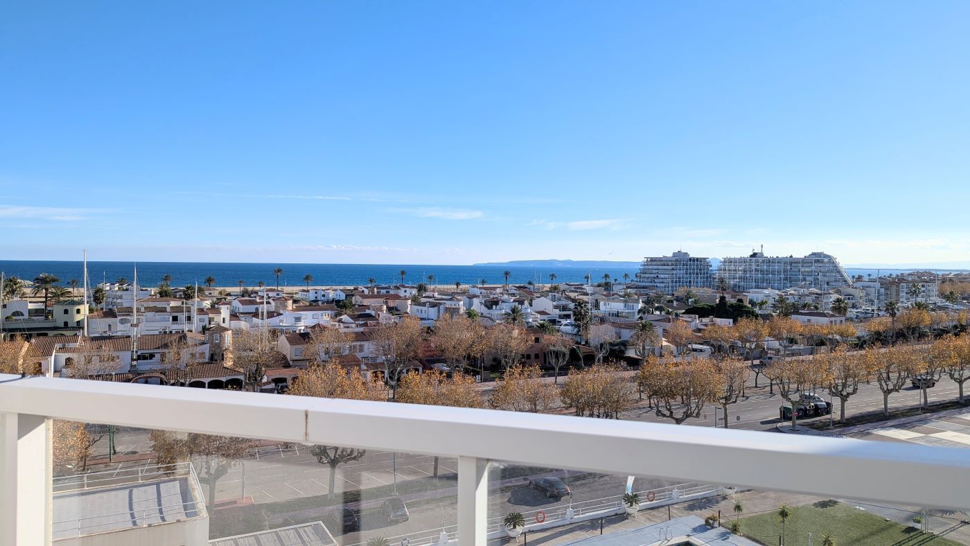 atico en empuriabrava · port-nautic 390000€