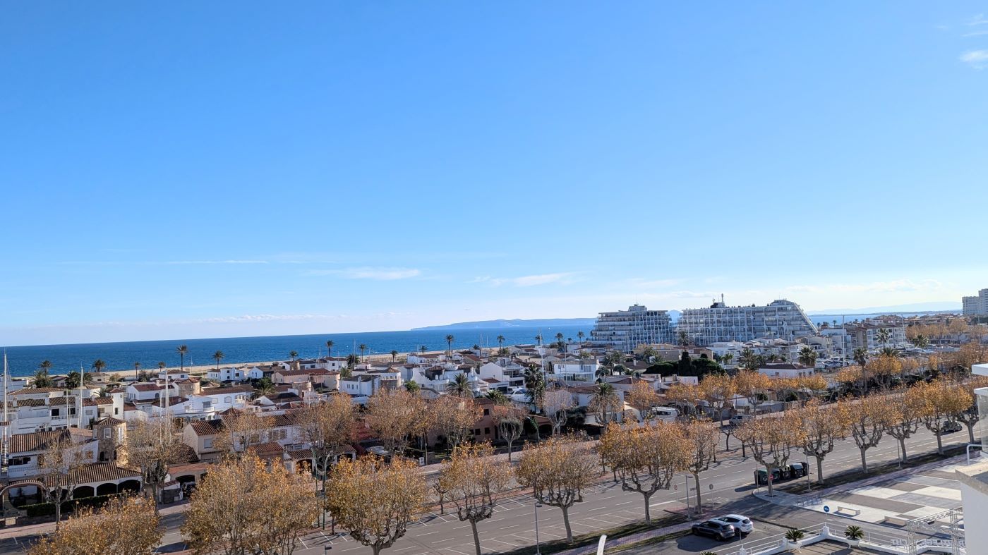 atico en empuriabrava · port-nautic 390000€