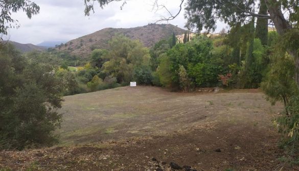 Plot in Benahavís, for sale