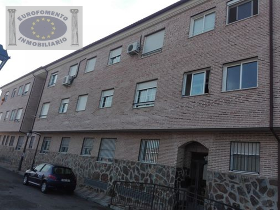 Piso en Cedillo del Condado, venta
