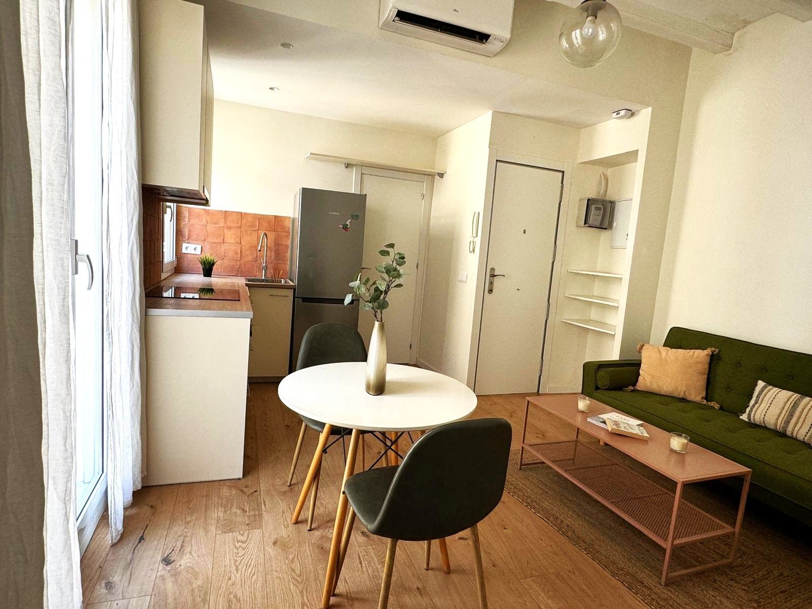 Flat in Barcelona, Barceloneta, te koop