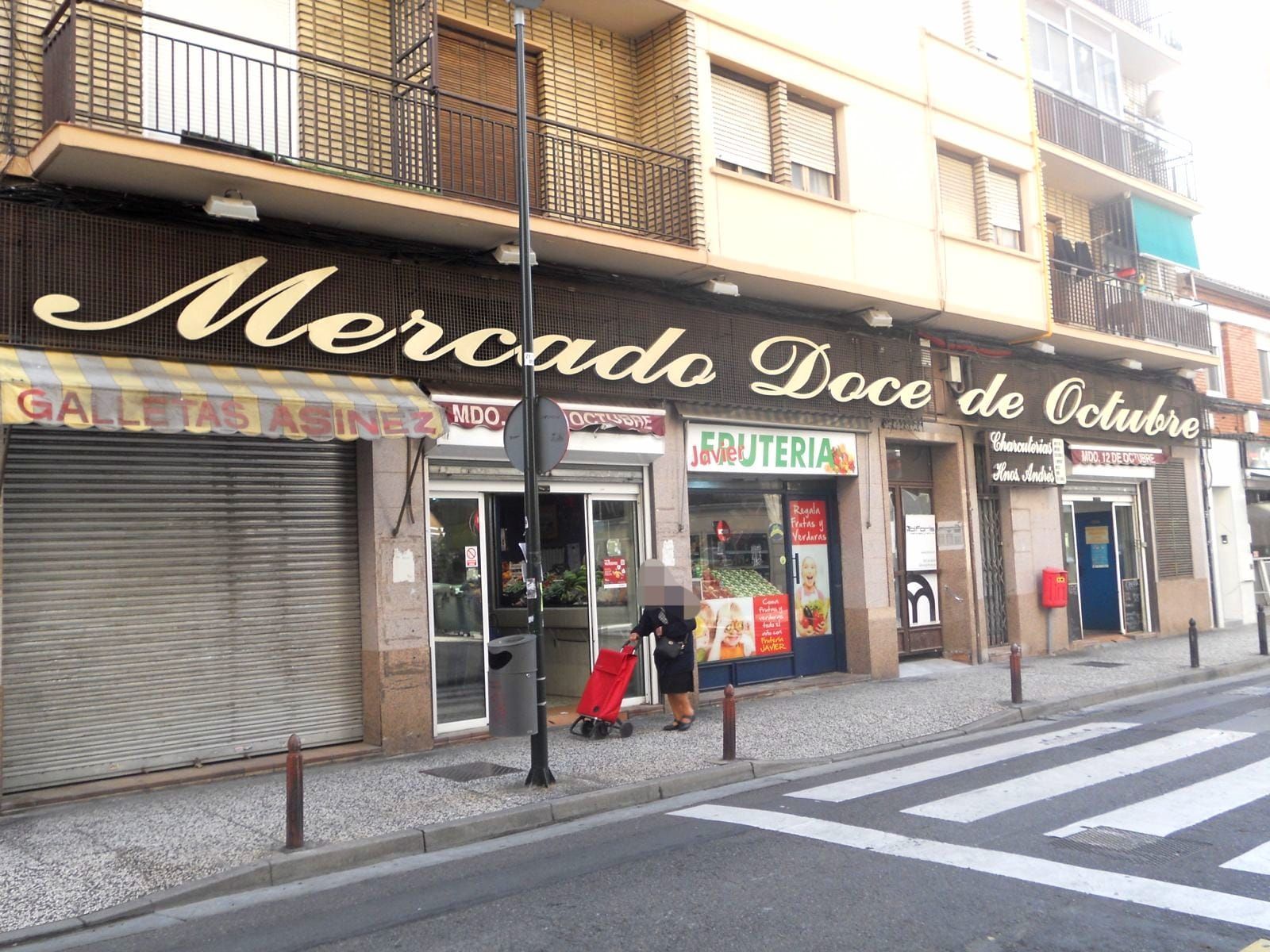 Local comercial en Zaragoza, alquiler