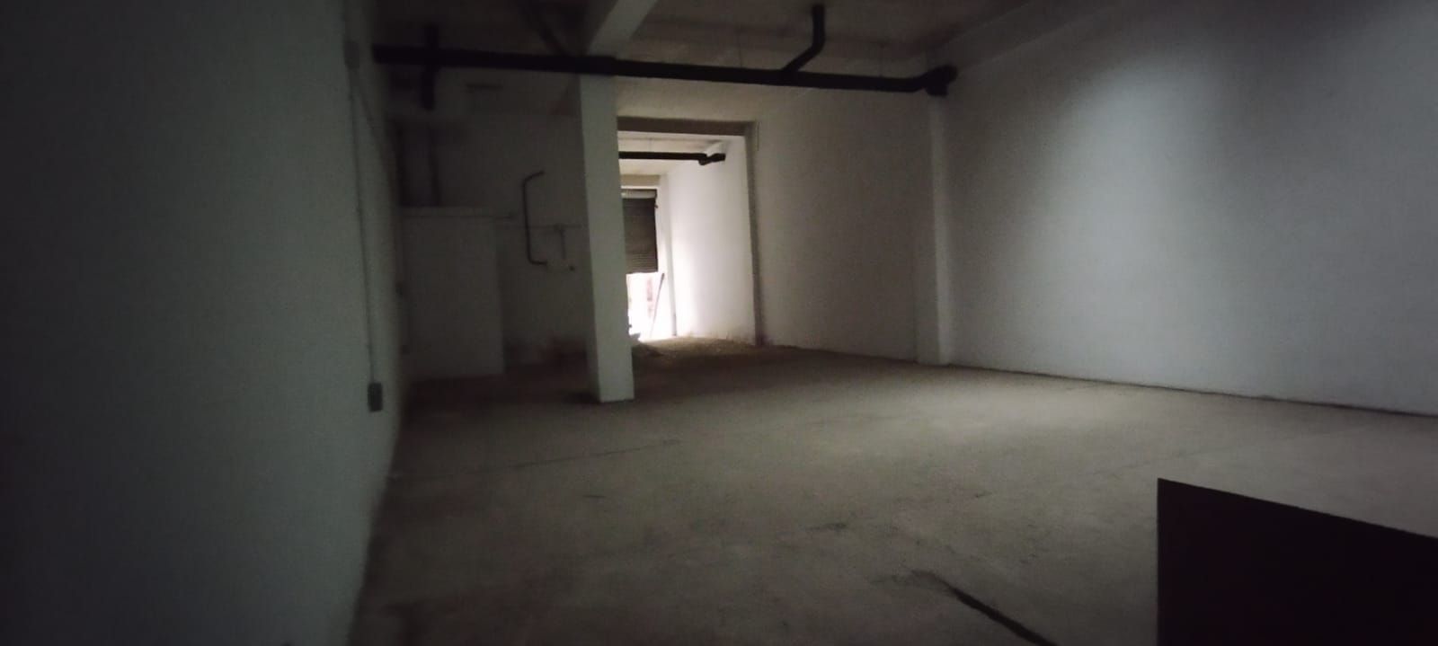 Local comercial en Zaragoza, alquiler