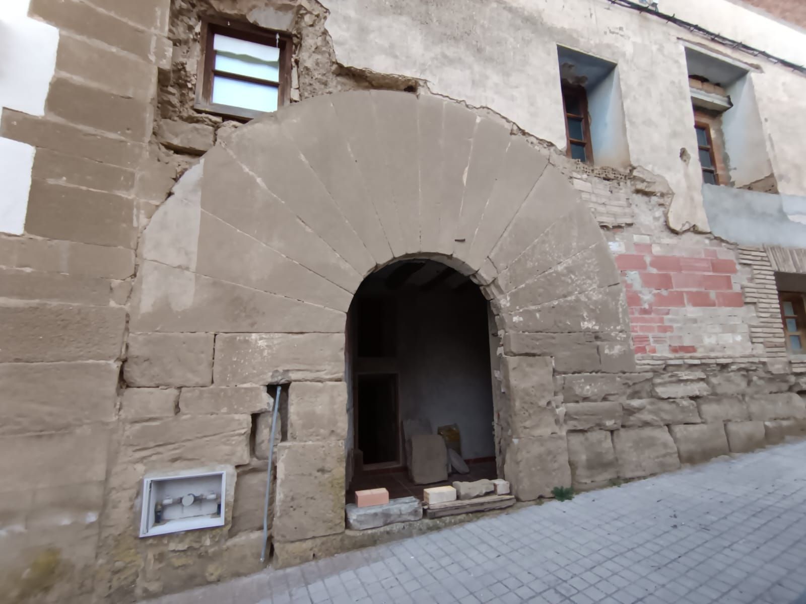 Casa de pueblo en Liesa, venta