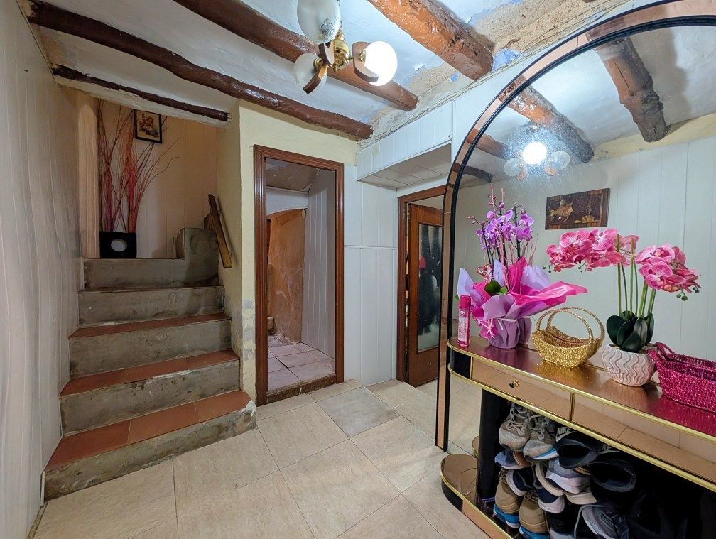 Casa de pueblo en Aguarón, venta