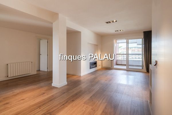Grand Appartement à Sant Just Desvern, BASES DE SANT PERE, location