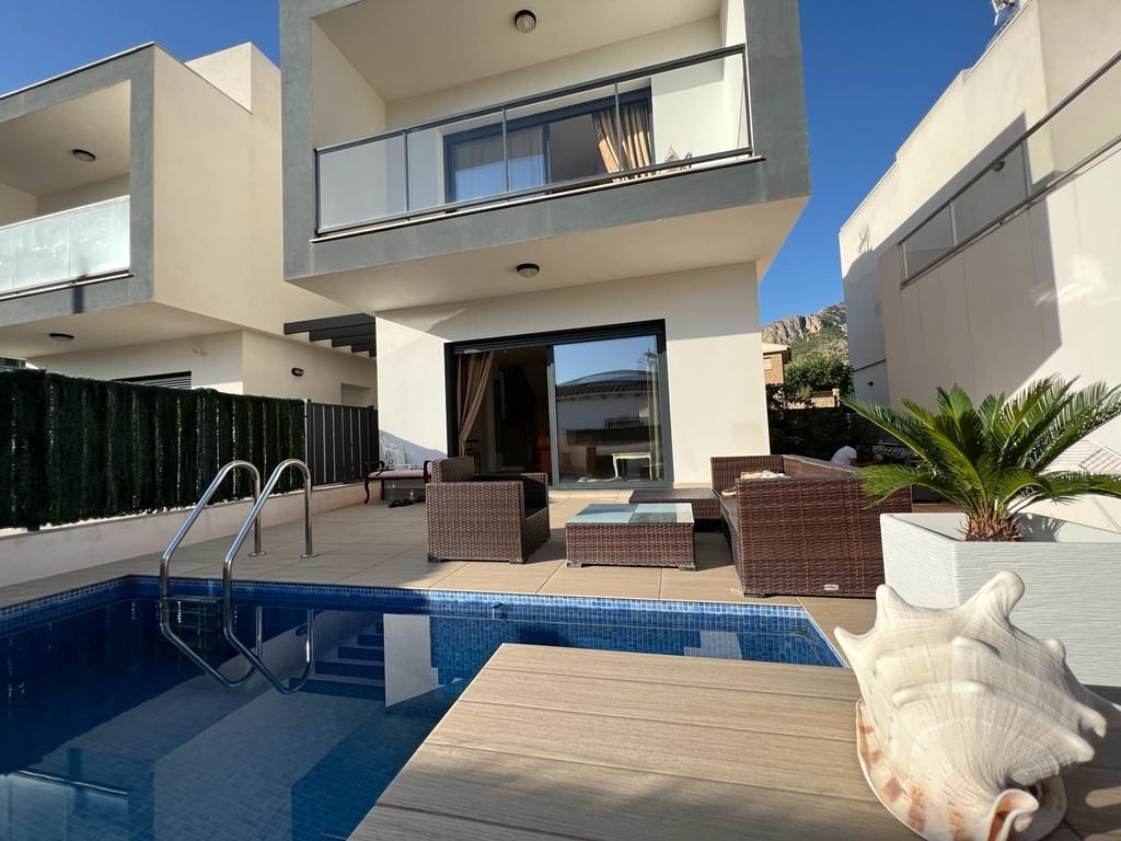 Casa / Chalet en Polop de la Marina, venta