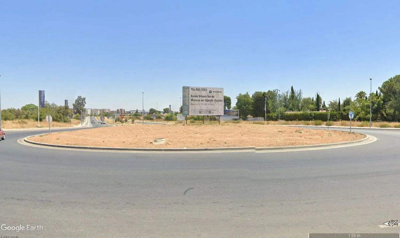 Local comercial en Mairena del Aljarafe, Sevilla, venta