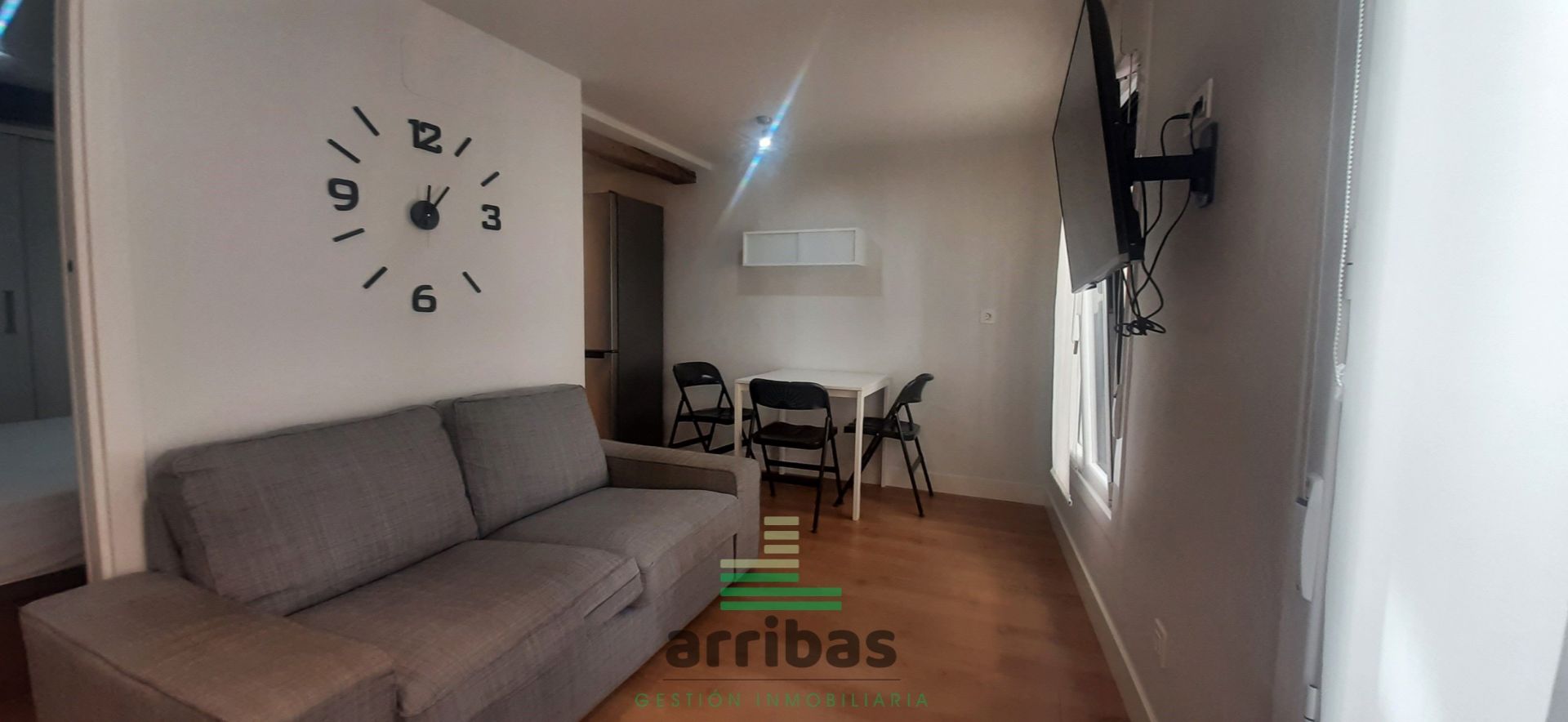 OPORTUNIDAD!!!!! Apartamento reformado y exterior. próximo a la Bretxa.