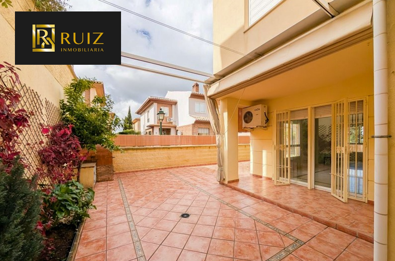 Casa / Chalet en Cájar, venta