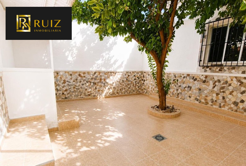Casa adosada en Láchar, venta