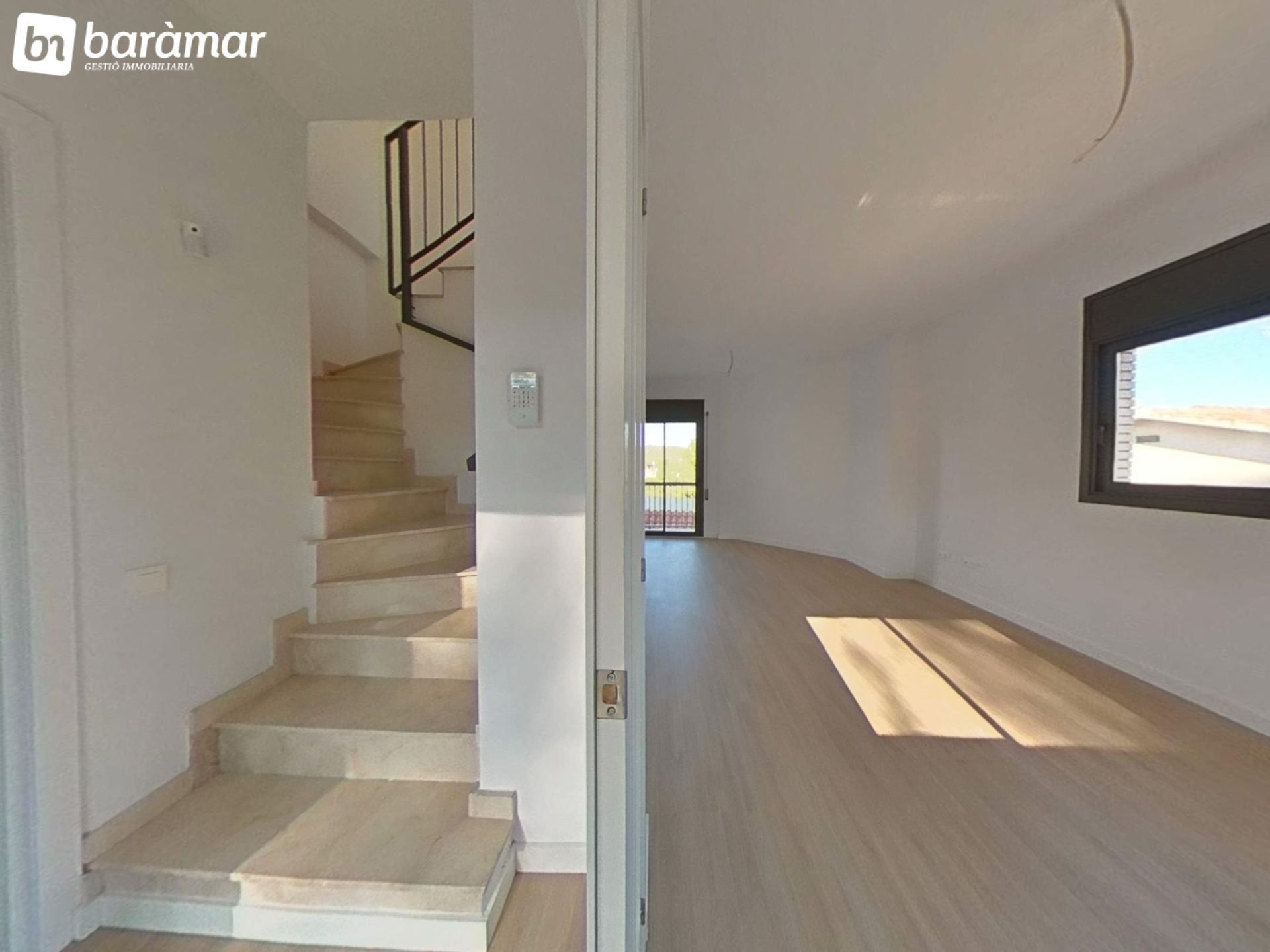 Casa adosada en la Pobla de Montornès, El Castell, venta