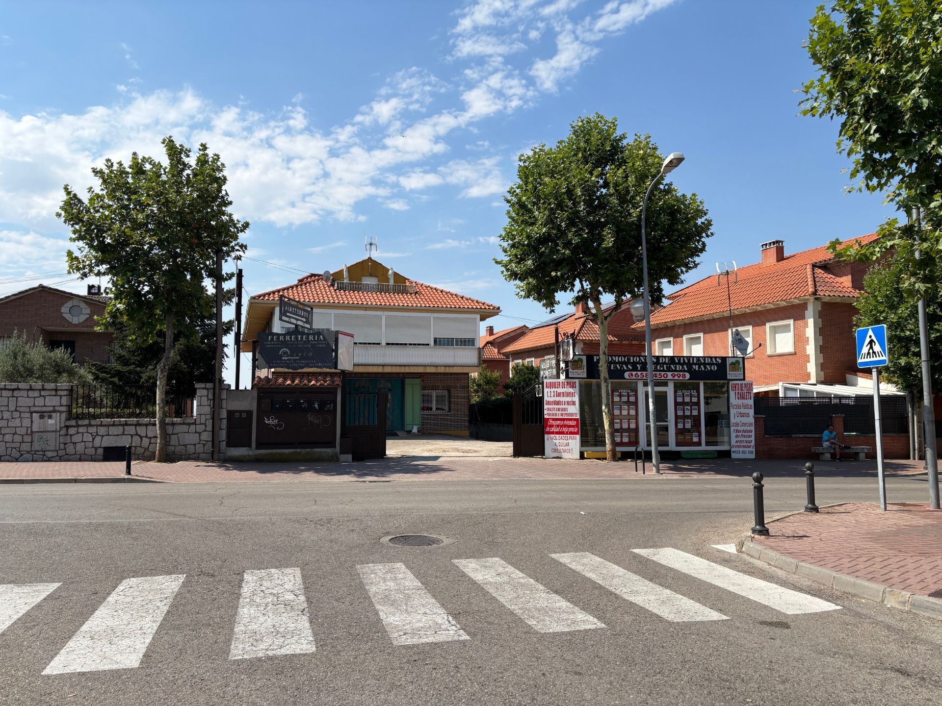 Local comercial en Pedrezuela, Casco Urbano, alquiler